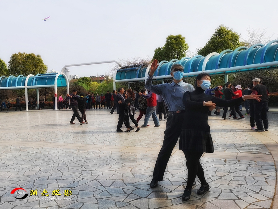 3¬ȶ (2).jpg