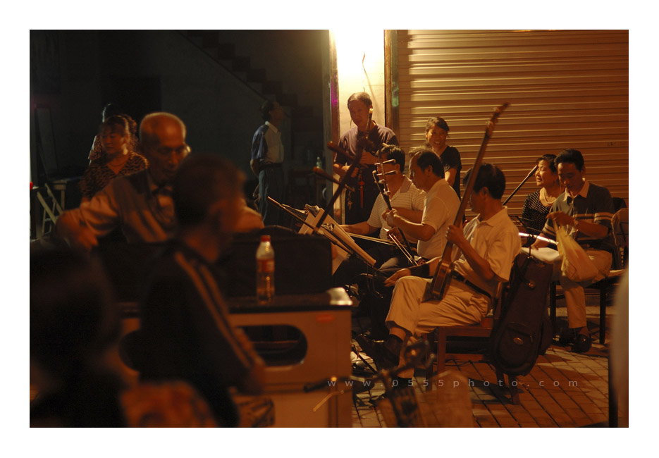 [ԭ]֮<font color=#FFFFFF>ҹ÷Ϸ</font>