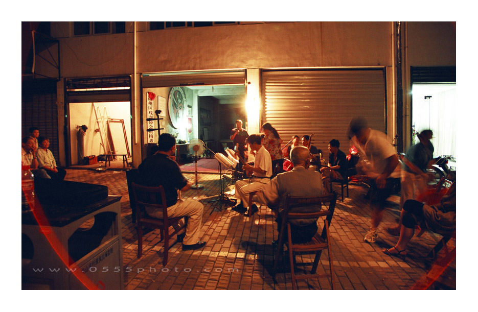 [ԭ]֮<font color=#FFFFFF>ҹ÷Ϸ</font>